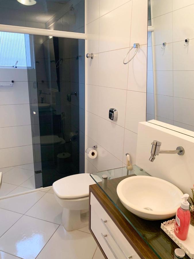 Apartamento Itapema na Av principal à 50 m da praia Exterior foto